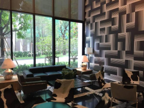 1br@bts E5,skytop Pool@50f,free Pocketwifi#213